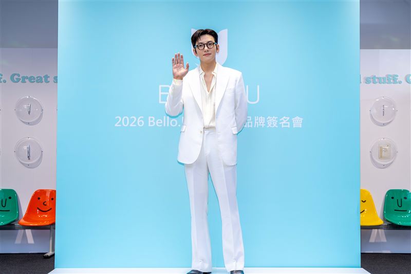 池昌旭旋風來台!攜手 Bello.U 現身信義快閃店,分享自我管理與Self-care哲學,近距離寵粉與60位幸運粉絲簽名合影