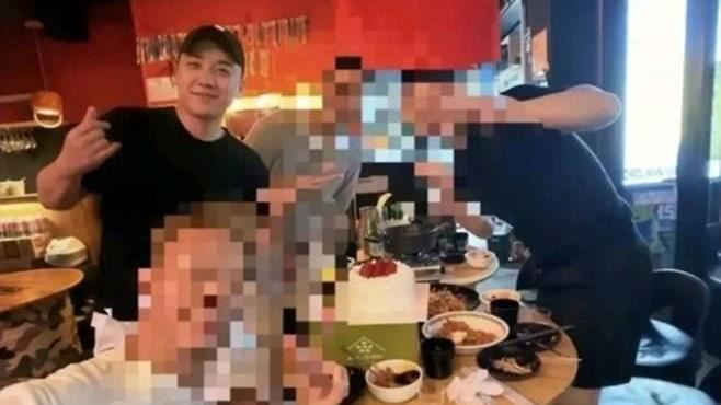 勝利爆餐廳打人　案發照流出桌上全是酒瓶