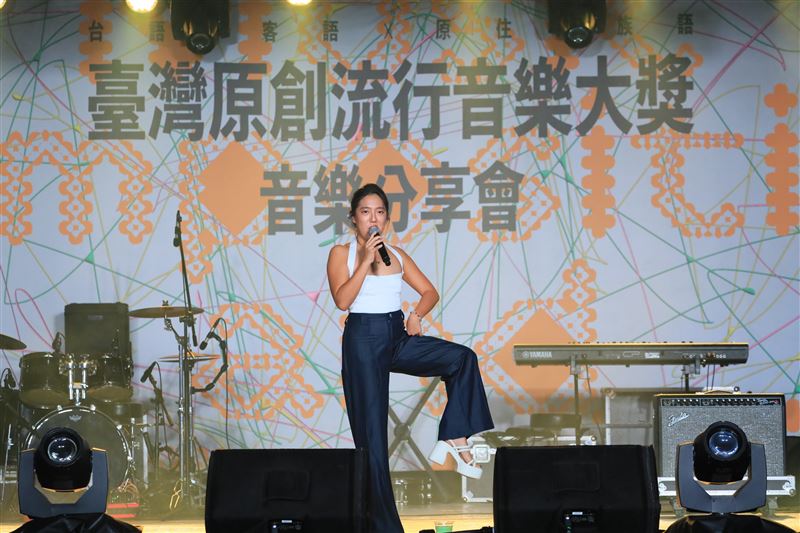 李竺芯穿上當年比賽戰鞋，重返原創舞台。（圖／新視紀整合行銷提供）