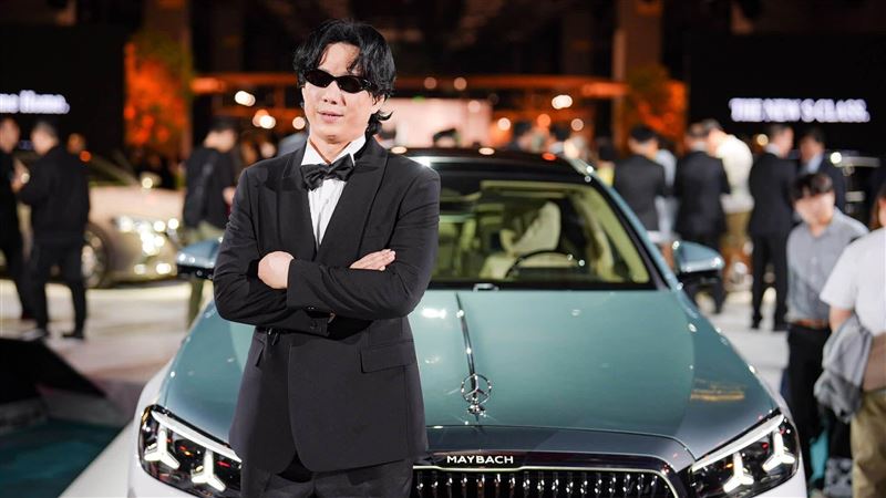 蕭煌奇千萬賓士「簽車」大玩地獄哏自嘲