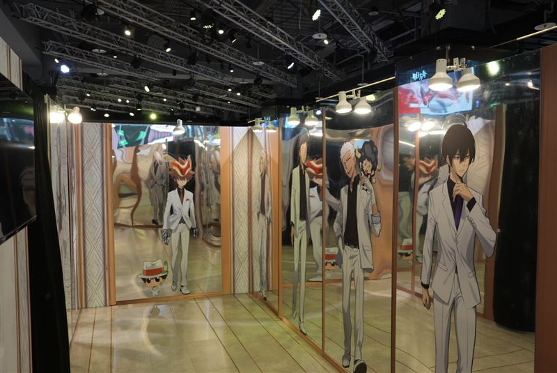 快閃店以作品熱血氛圍與20週年紀念感為核心,規劃熱賣商品、經典場景區與多項販售活動。(圖/主辦單位提供)