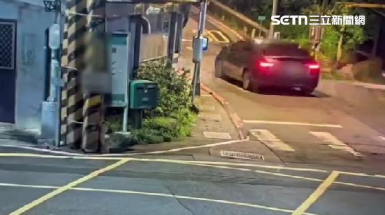 警方調閱監視器發現,上月16日死者與周姓嫌犯開車從三重出發,車輛還在陽明山停留將近3小時
