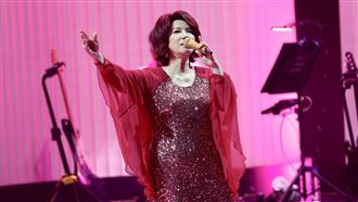昔爆秘婚傳聞　蔡琴演唱會合體「老公」