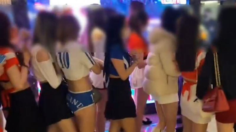 14歲少女逃家當酒店妹！父尋女暴瘦10公斤