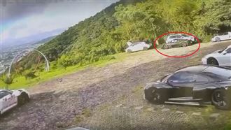 車聚變悲劇　義大利千萬跑車北宜滑下山谷