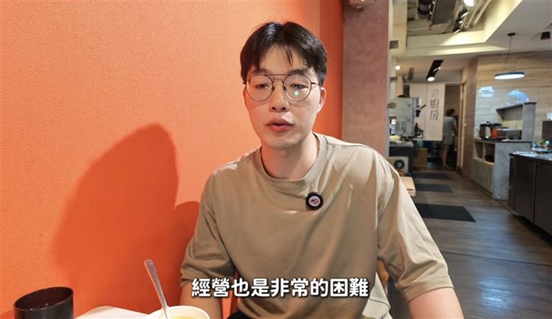 吃貨豪豪表示知道店家經營很困難。(圖/翻攝自YouTube)