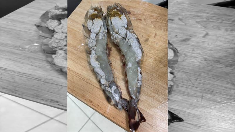 虎蝦切開驚見「豆腐渣」　網驚：可以吃？