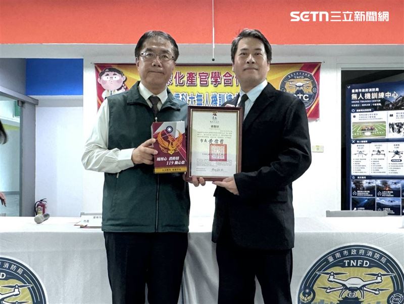 南市消防局攜手中信科大!無人機訓練中心揭牌,全面提升科技救災量能。(圖/南市消提供)
