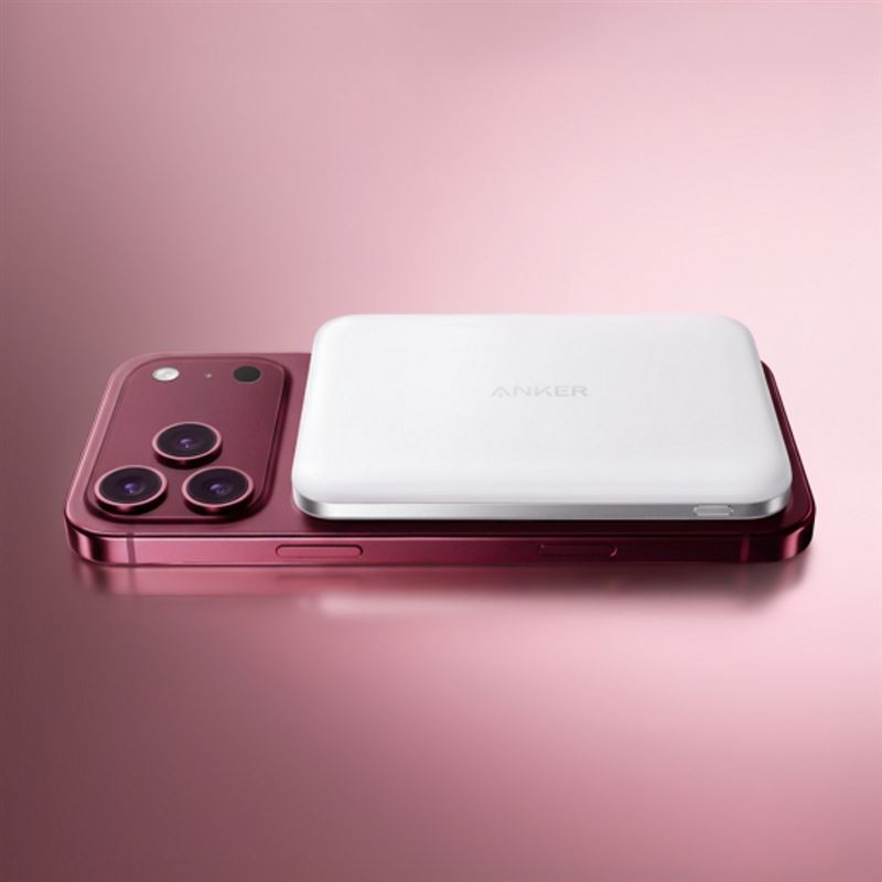 「Anker A1665超薄磁吸行動電源5000mAh Qi2 20W」0.86 公分超薄機身搭配石墨烯高效散熱。(圖/品牌業者提供)