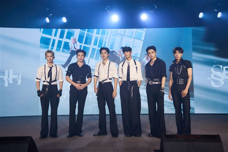 Ozone 13日才舉辦4週年FANCON。（圖／索尼音樂提供）