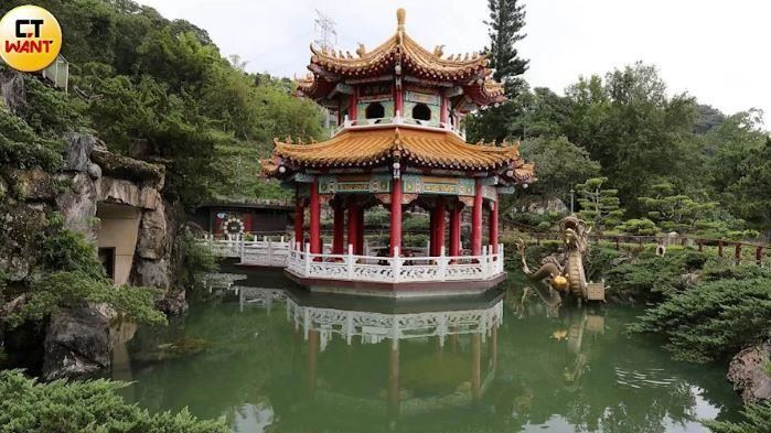 指南宮火災！金龍坐鎮「迎仙庭」神泉救火