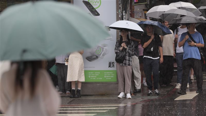 新／2縣市大雨特報　一路下到入夜