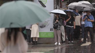 新／2縣市大雨特報　一路下到入夜