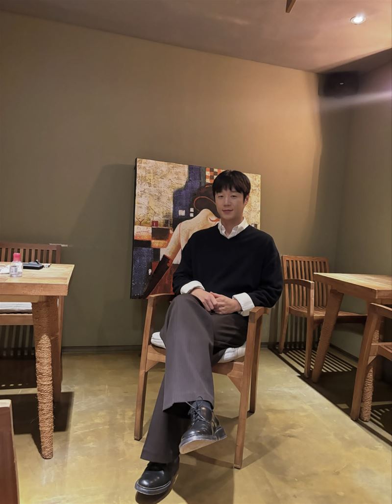 鄭準元被認為顏值不符合漫畫原作。(圖/翻攝自IG)