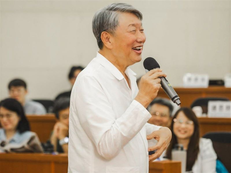 郭智輝表示，如果台積電能持續掌握技術演進、深化供應鏈韌性，並守住長期建立的企業價值，未來十年仍具有維持領先的堅實條件，甚至可能更久。（圖／翻攝自郭智輝臉書）