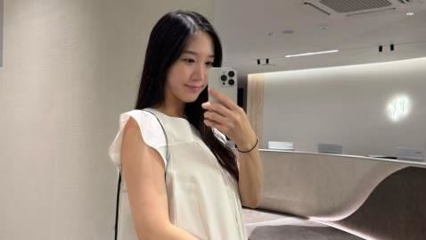 前Apink成員挺8月孕肚　首公開寶寶性別