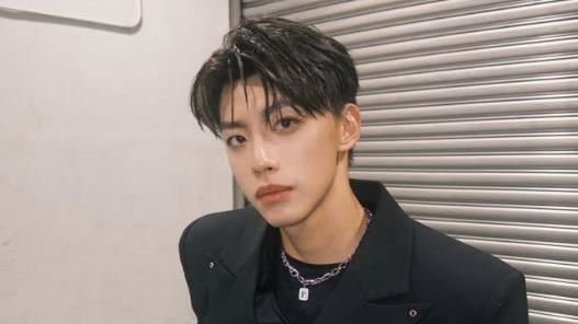 陷感情風波　Ozone黃文廷仍進男星口碑榜