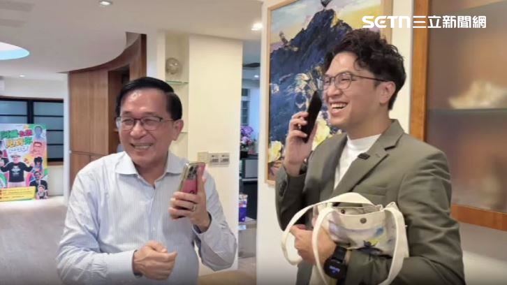沈伯洋向擔任過台北市長的陳前總統當面請益