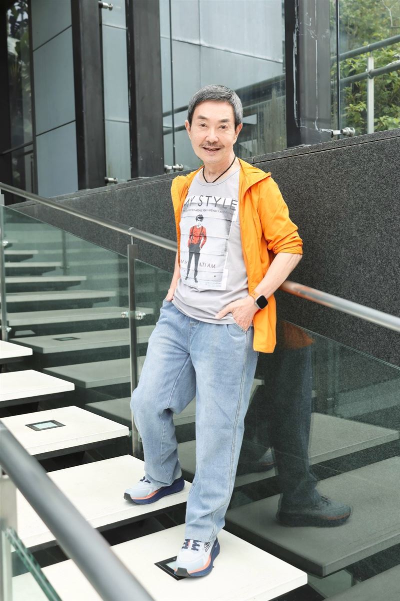 楊懷民近期鮮少出現在螢光幕上,轉而投入救援流浪的的行動。(圖/記者田俊彥攝影)