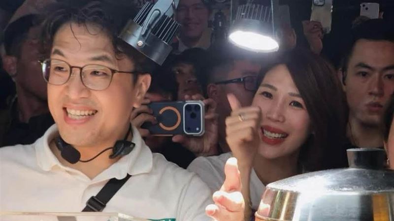沈伯洋炸裂公館！馬郁雯：全身起雞皮疙瘩