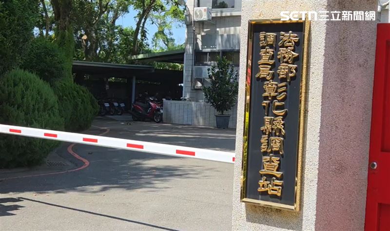 據悉彰化縣議長謝典霖與父親謝新隆,以及陳貞妃等約20人,被通知到案說明。(圖/翻攝畫面)