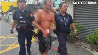 花蓮男持刀揮舞襲警！竄巷弄對峙畫面曝光