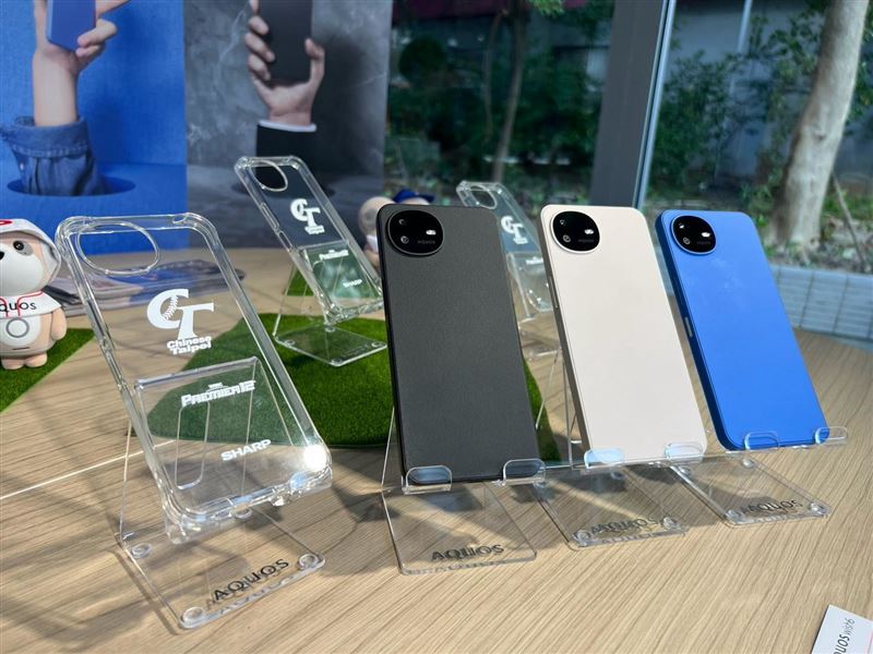 AQUOS wish6提供8GB RAM+128GB及8GB RAM+256GB兩種規格,售價分別為13,990元及14,990元