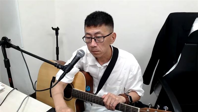 李驥曾是「優客李林」成員。(圖/翻攝自李驥臉書)