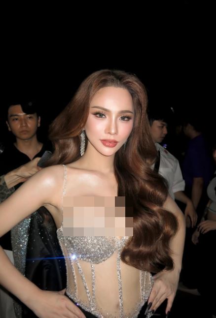 小A辣期盼外界能多一份同理心,感嘆表示:「這世界已經夠吵了,至少嘴巴,可以善良一點」。(圖/翻攝自IG @ala780705)