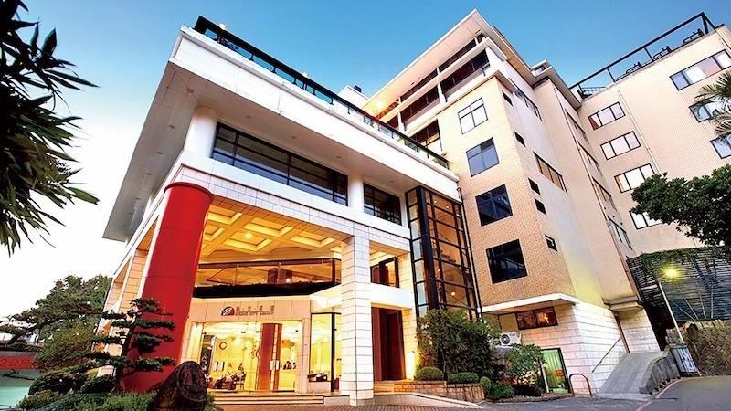 憑大巨蛋票根「住飯店6折、吃到飽8折」！