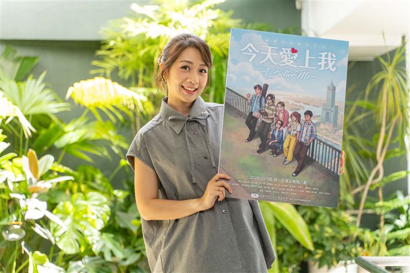 安乙蕎在《今天愛上我》中飾演黃文雅,富有正義感,常因說話直被誤會。(圖/大愛提供)