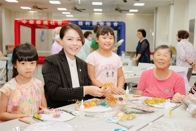 針對新竹市民對施政滿意度逾6成,高虹安競選辦公室表示,將繼續落實政策,回報市民信任