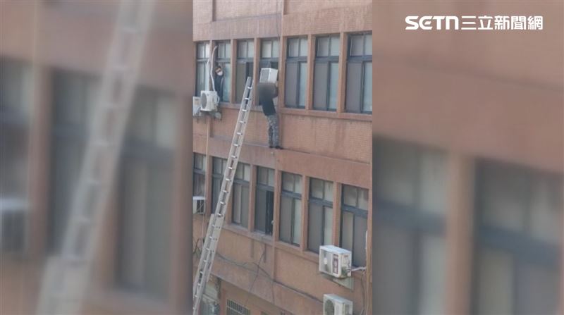 曾有逃逸移工為了躲避追緝而爬窗