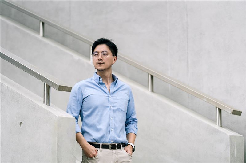你餵AI垃圾、它就還你垃圾！最帥教授洪瀞曝光AI時代最珍貴能力：不是知識是洞見。（圖／洪瀞提供）