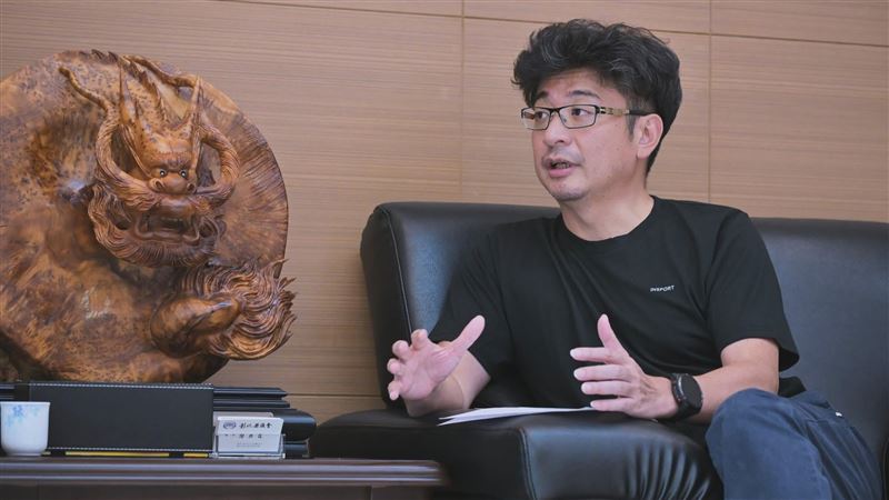 謝典霖與父母遭逮　王婉諭：終於踢鐵板