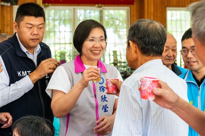 楊文科也再度公開推薦國民黨新竹縣長候選人徐欣瑩。（圖／國民黨新竹縣黨部提供）