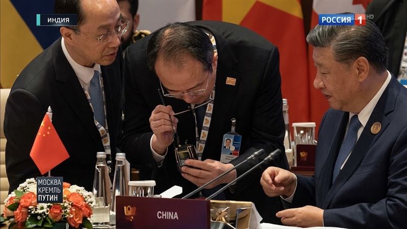 習近平傳腦中風送ICU！俄媒公布完整影片