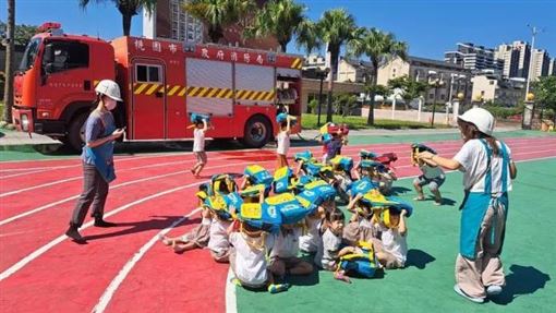 地震來了怎麼辦？前進幼兒園實練趴下掩護