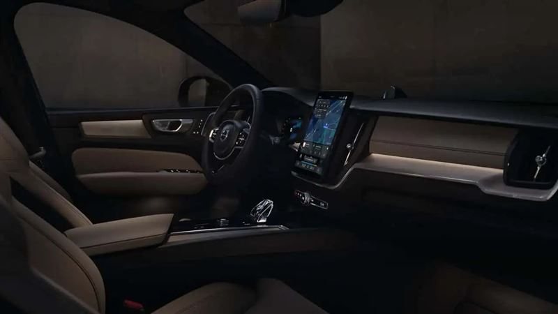 中控升級11.2吋中央觸控螢幕。(圖/翻攝Volvo網站)
