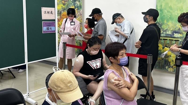 流感拉警報！7類人有症狀免快篩用公費藥