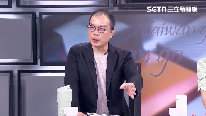 鍾年晃說攤商貼洋流標語事件。（圖／前進新台灣）