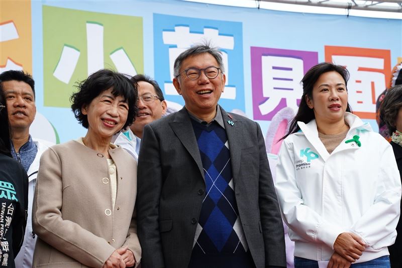 陳佩琪指出，柯文哲當年簽署6點協議時如同元神不在。（圖／陳佩琪臉書）