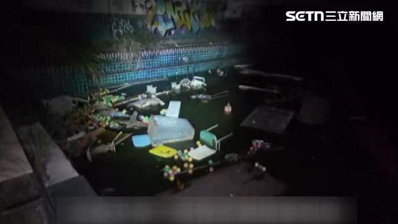 曾經的高級俱樂部如今成了廢墟探險熱點