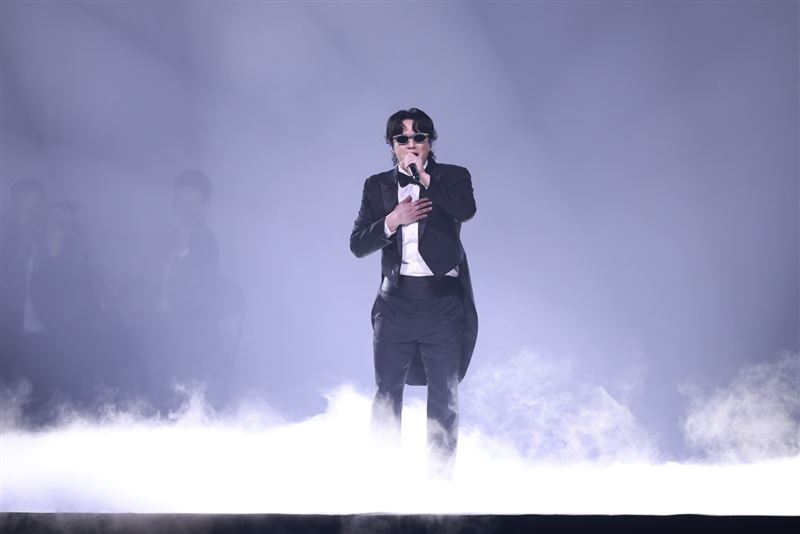 蕭煌奇演唱會開場帶來一連串高難度歌曲。(圖/記者田俊彥攝影)