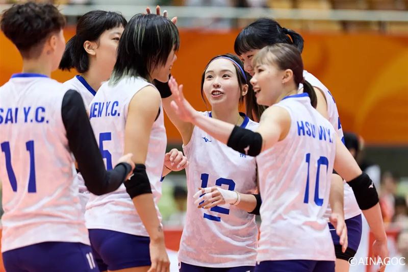中華女將一路緊咬比分,可惜最終仍以22:25、22:25、20:25遭直落三惜敗,吞下本屆賽會首敗,確定以C組第二之姿晉級8強。(圖/名古屋亞運官方提供)