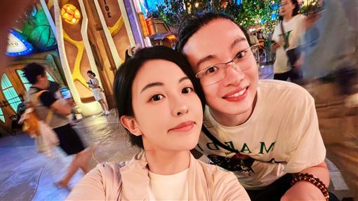 千萬網紅結婚兩年驚傳離婚　昔爭議遭翻出