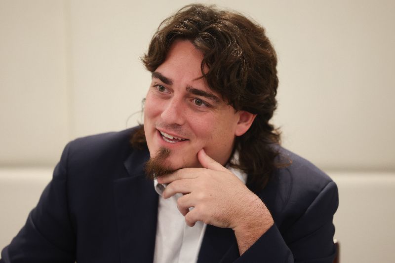 美國國防科技公司安杜里爾創辦人拉奇(Palmer Luckey)(圖)19日表示,面對地緣政治挑戰,台灣致力建構不對稱戰力的進展速度,比絕大多數國家快得多,而安杜里爾正善用台灣「最擅長的事」來加強合作