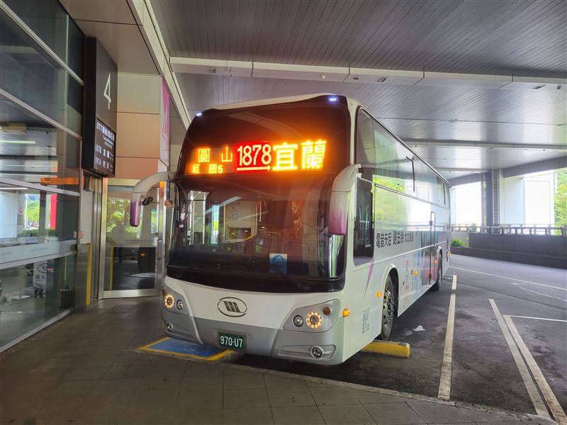 國光客運今日因駕駛臨時請假,已至宜蘭兩路線受影響。(圖/國光客運提供)