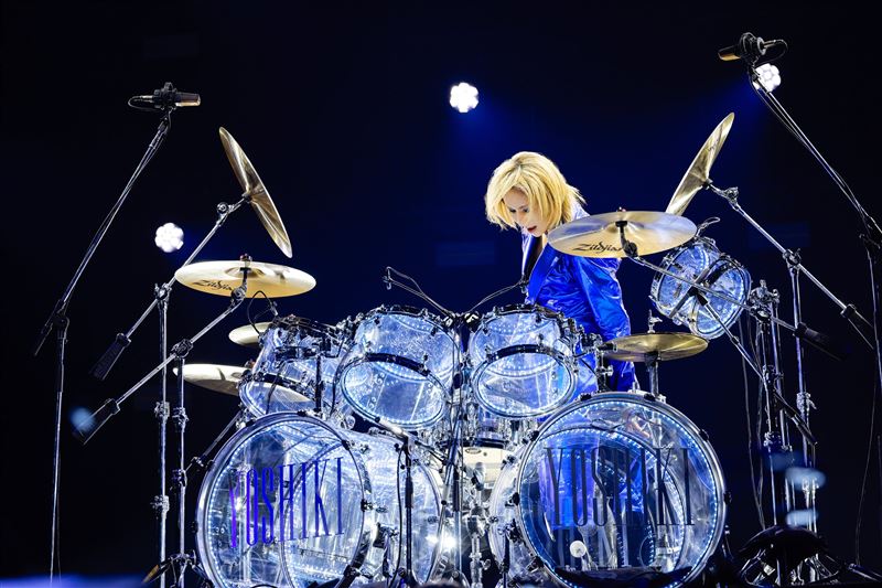 日本X JAPAN團長YOSHIKI近日人在美國期間突因過度疲勞昏倒。(圖/翻攝自X平台 @YoshikiOfficial)