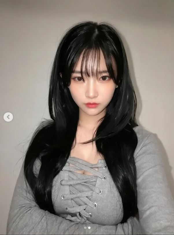 台灣知名實況主蛋捲(黃詩涵)近日透露自己經離婚。(圖/翻攝自IG @eggroll0616)